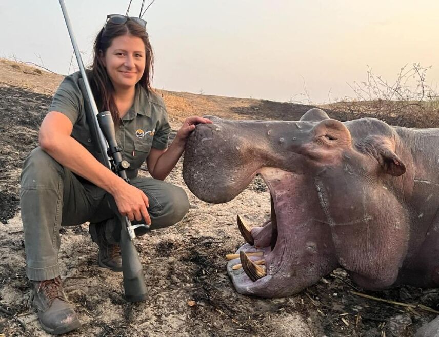Navigating Dangerous Waters: Hippo Hunting In The Caprivi