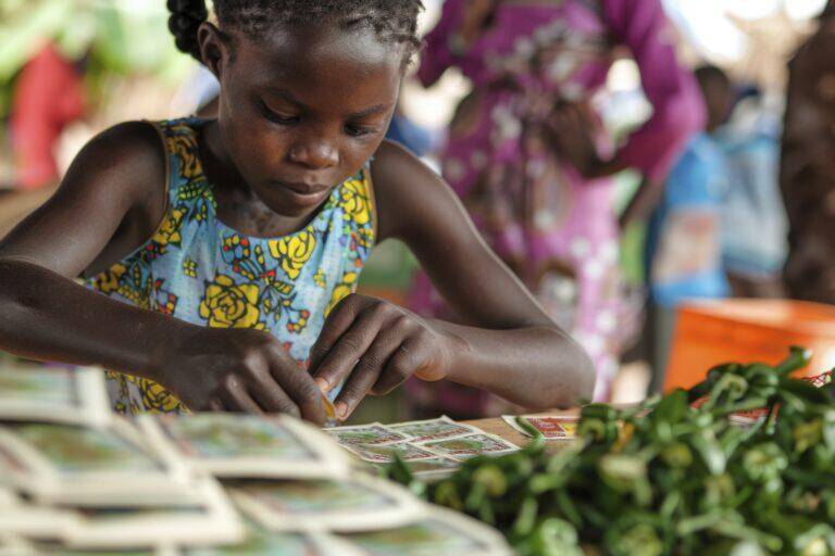 Community Involvement Initiatives in Hunting in Zimbabwe, Source Freekpik